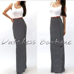 Long Sexy (BLACK&WHITE) Maxi dress